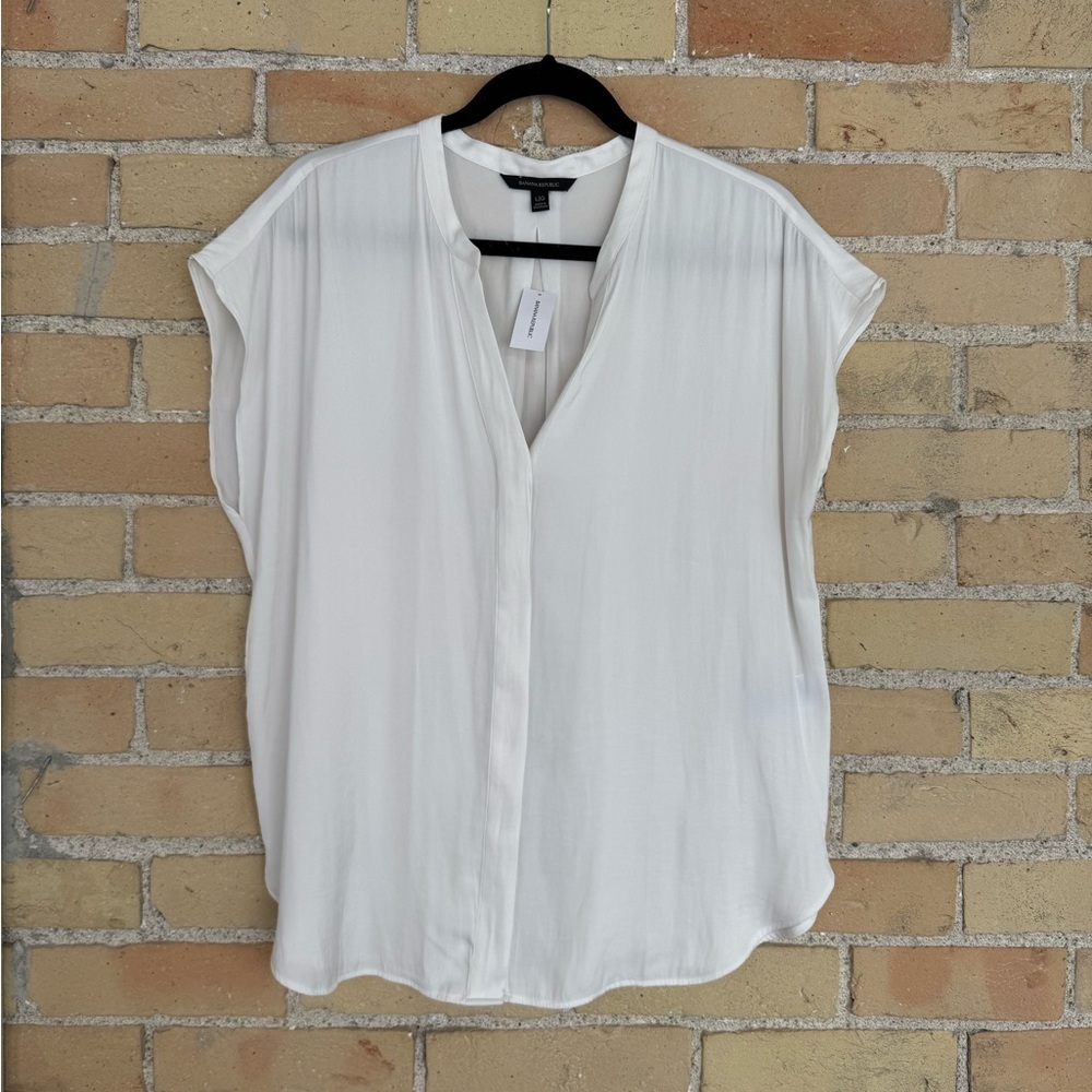 New Banana Republic Blouse